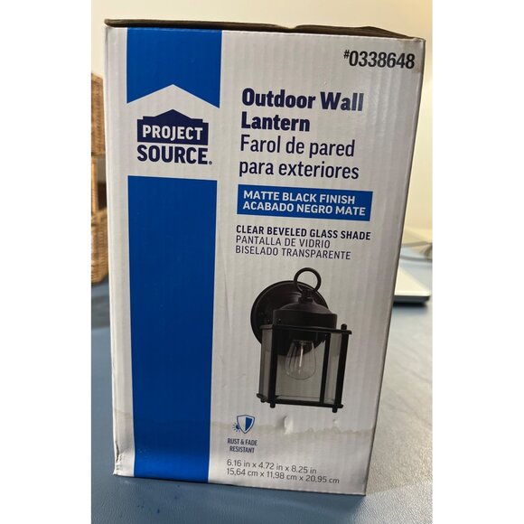 Outdoor Wall Lantern Matte Black 6.16x4.72x8.25” Beveled Glass Shade New in Box - Picture 4 of 5